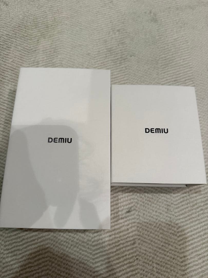 POCHE FLAT iPhone16ProMax DEMIU 黒 ストラップ付