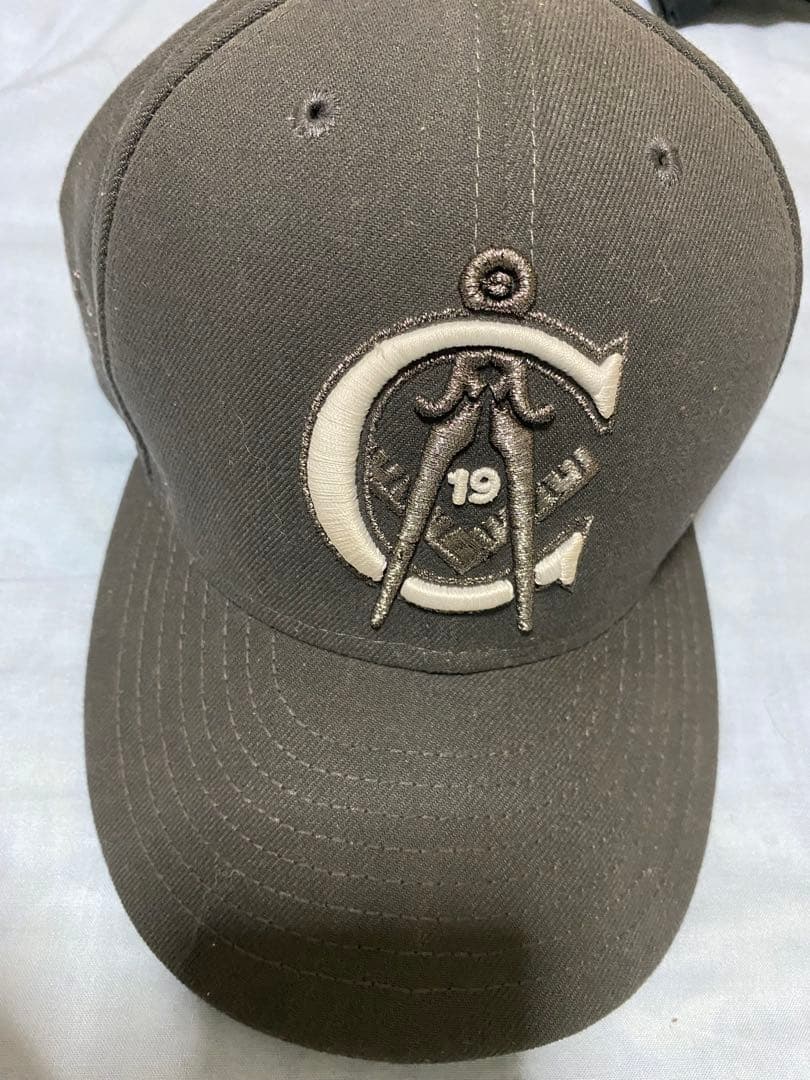 New Era ベースボールキャップ グレー