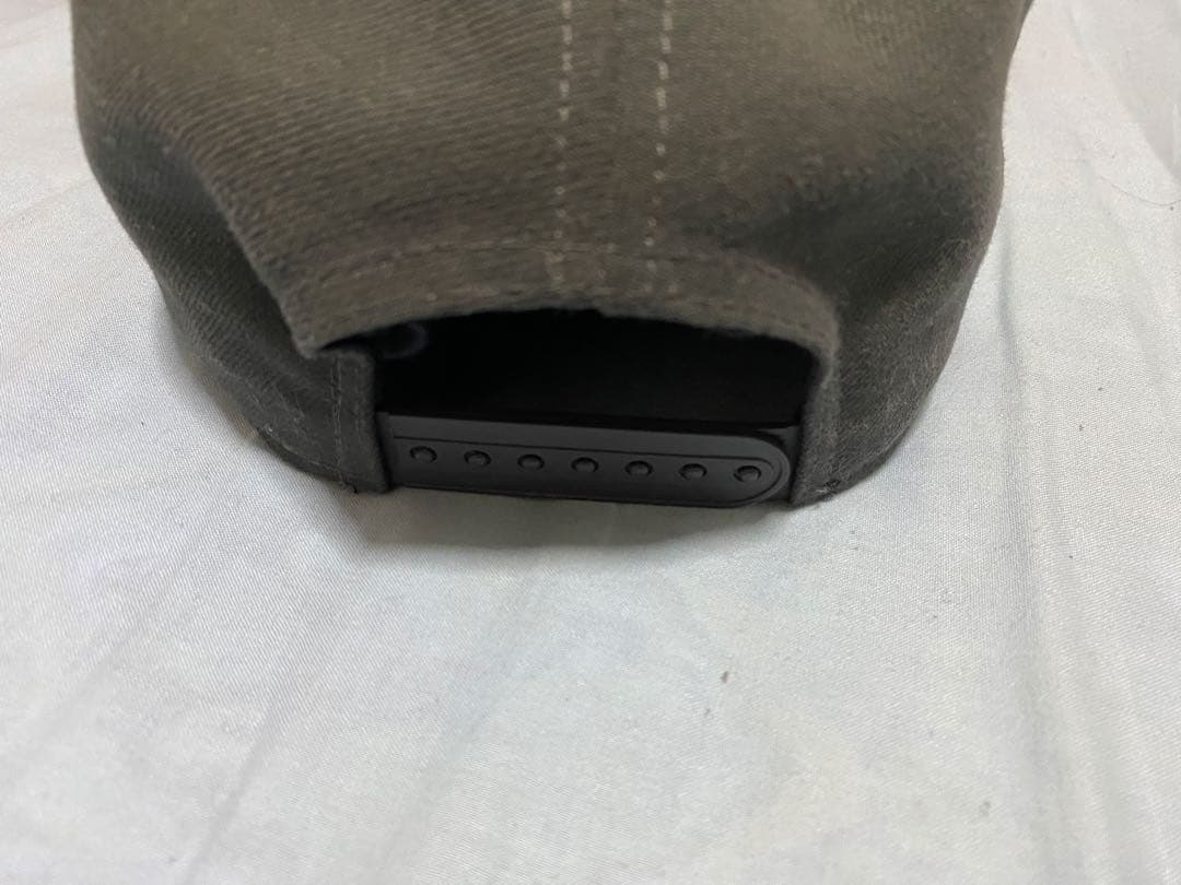 New Era ベースボールキャップ グレー