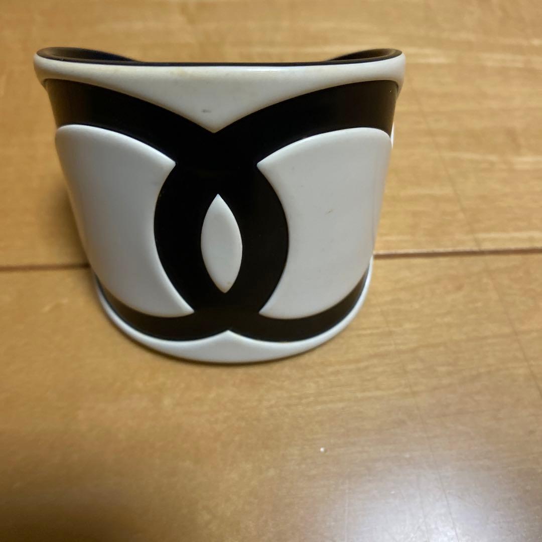 3月9日まで値下げCHANEL 二重Cロゴ バングル　ビンテージ