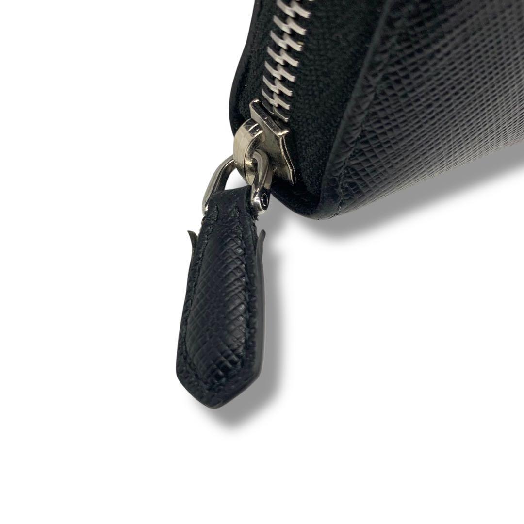 極美品！　PRADA ブラック レザー 長財布　三角ロゴ　ウォレット