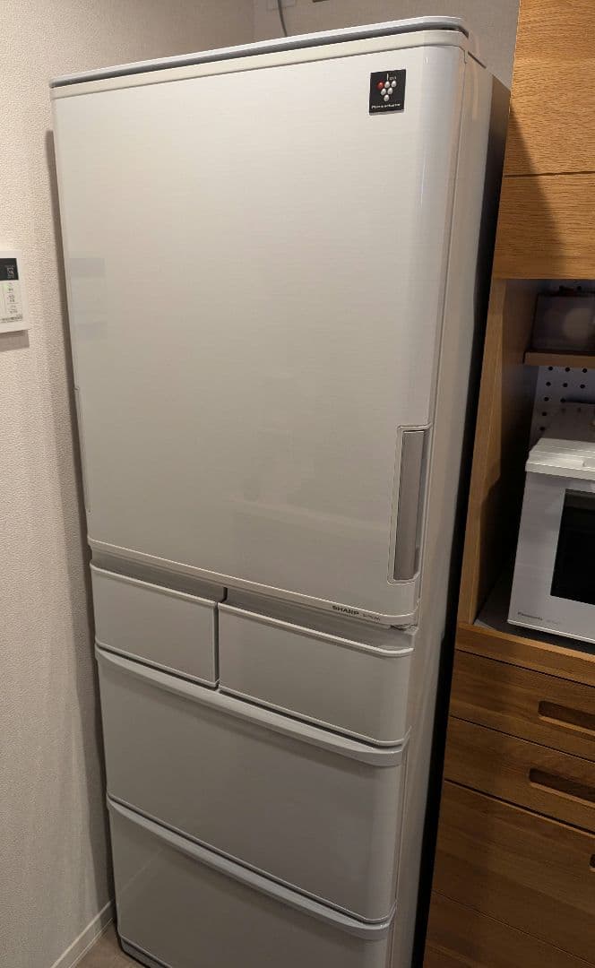 2012年式 384L シャープ 冷蔵庫 SJ-PW38X-S