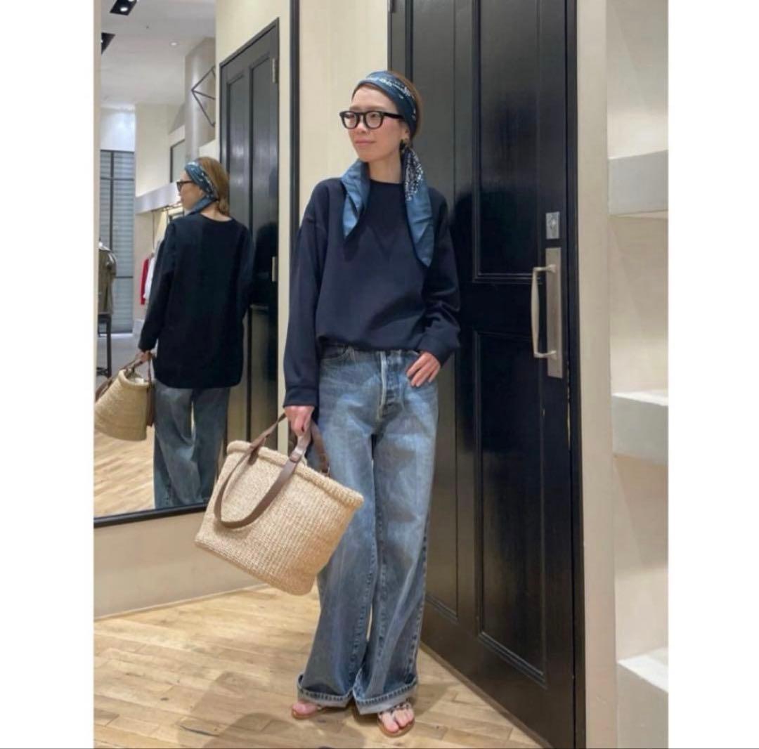 ウィムガゼット　Vガゼットプルオーバ　36号　定価16500 ネイビー