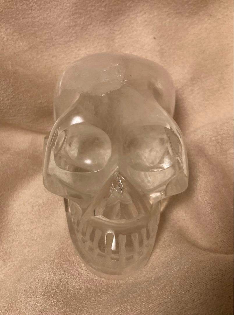 大 天然石 スカル 骸骨 ドクロ 良品 希少 クリスタルスカル 置物 虹有