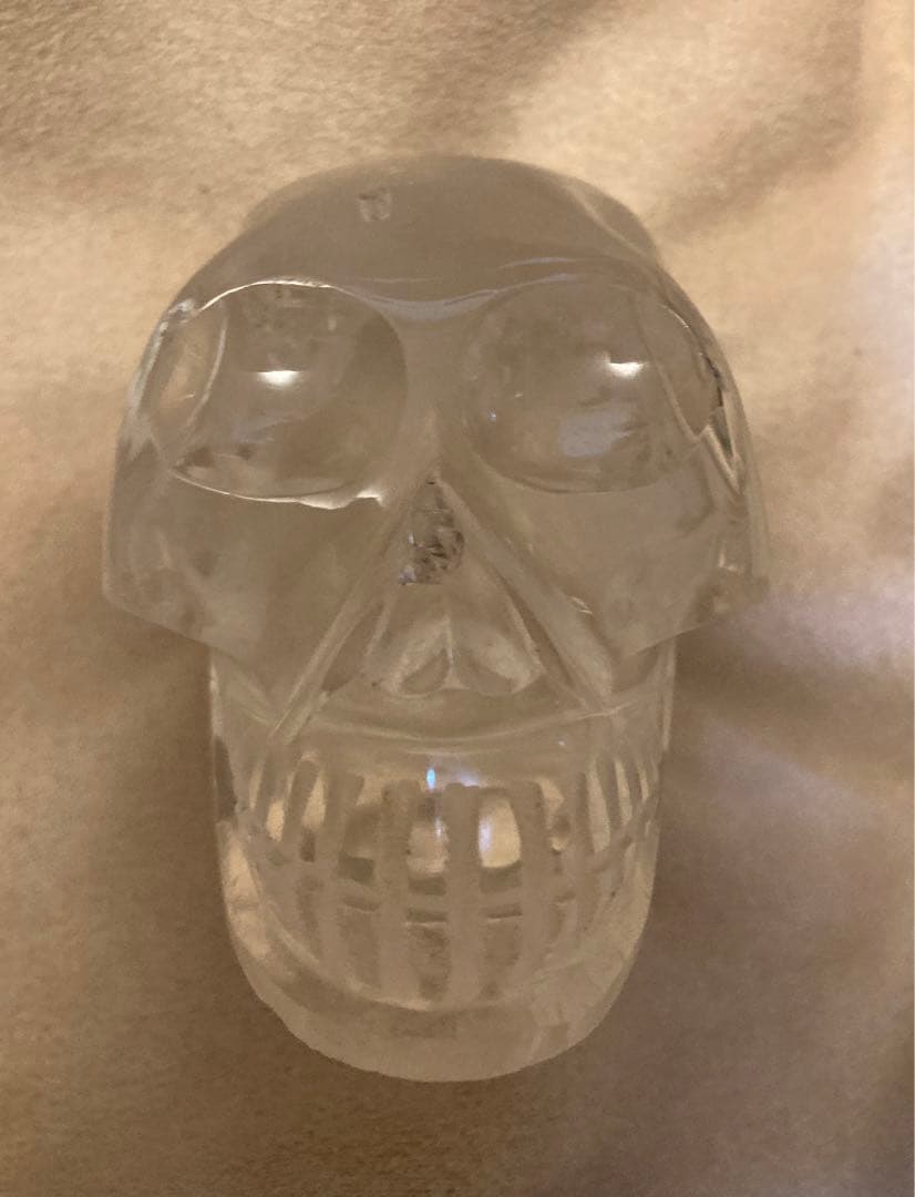 大 天然石 スカル 骸骨 ドクロ 良品 希少 クリスタルスカル 置物 虹有