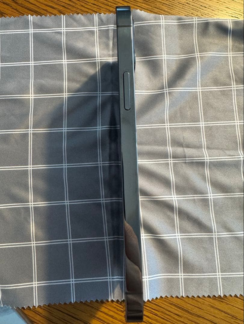 Apple iPhone 12 Pro 512GBグラファイト SIMフリー