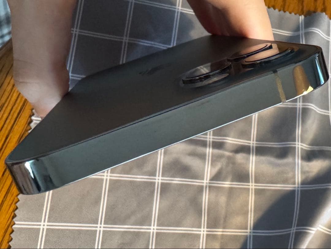 Apple iPhone 12 Pro 512GBグラファイト SIMフリー