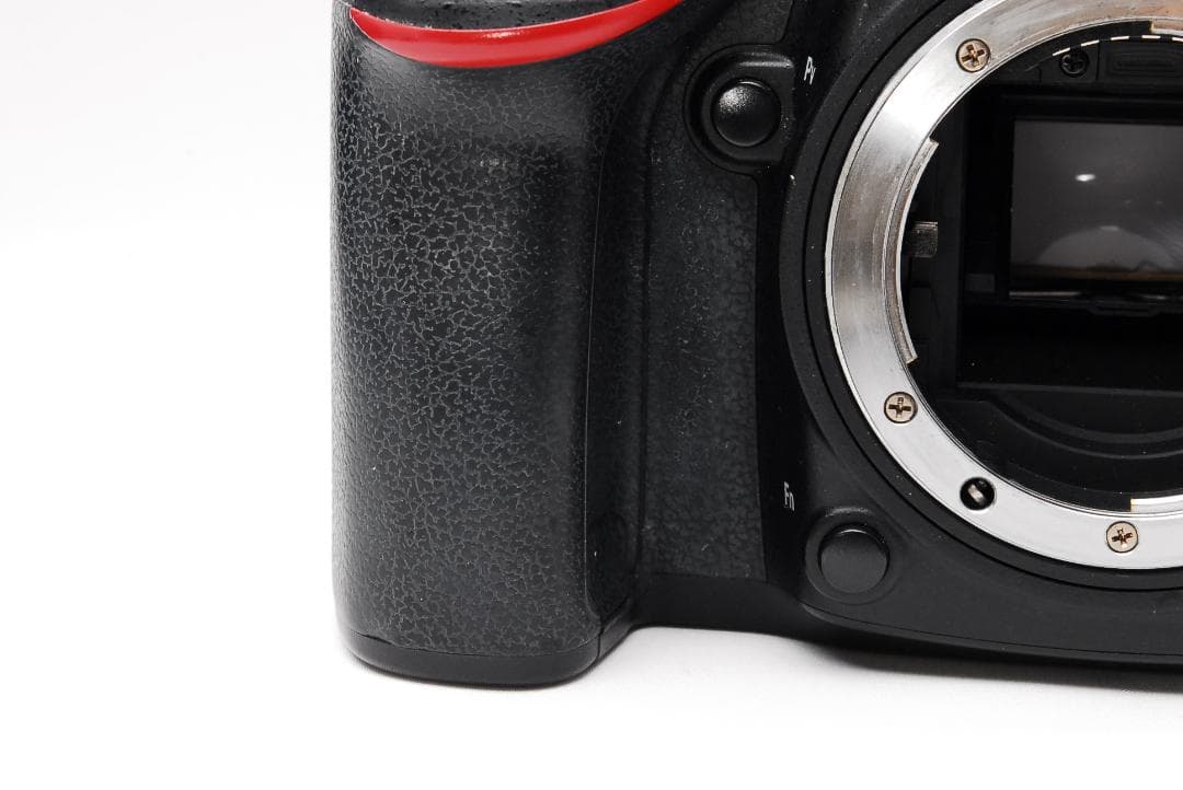 ✨️ Nikon D7100 ✨️ ハイアマチュア 超望遠レンズ 高速連写