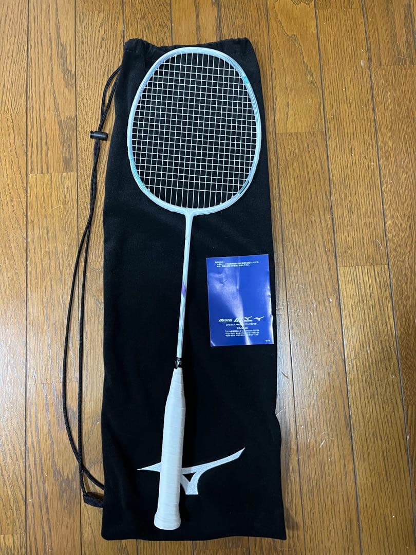 よっちゃん　ミズノ　バドラケット　ACROSPEED6/アクロスピード6