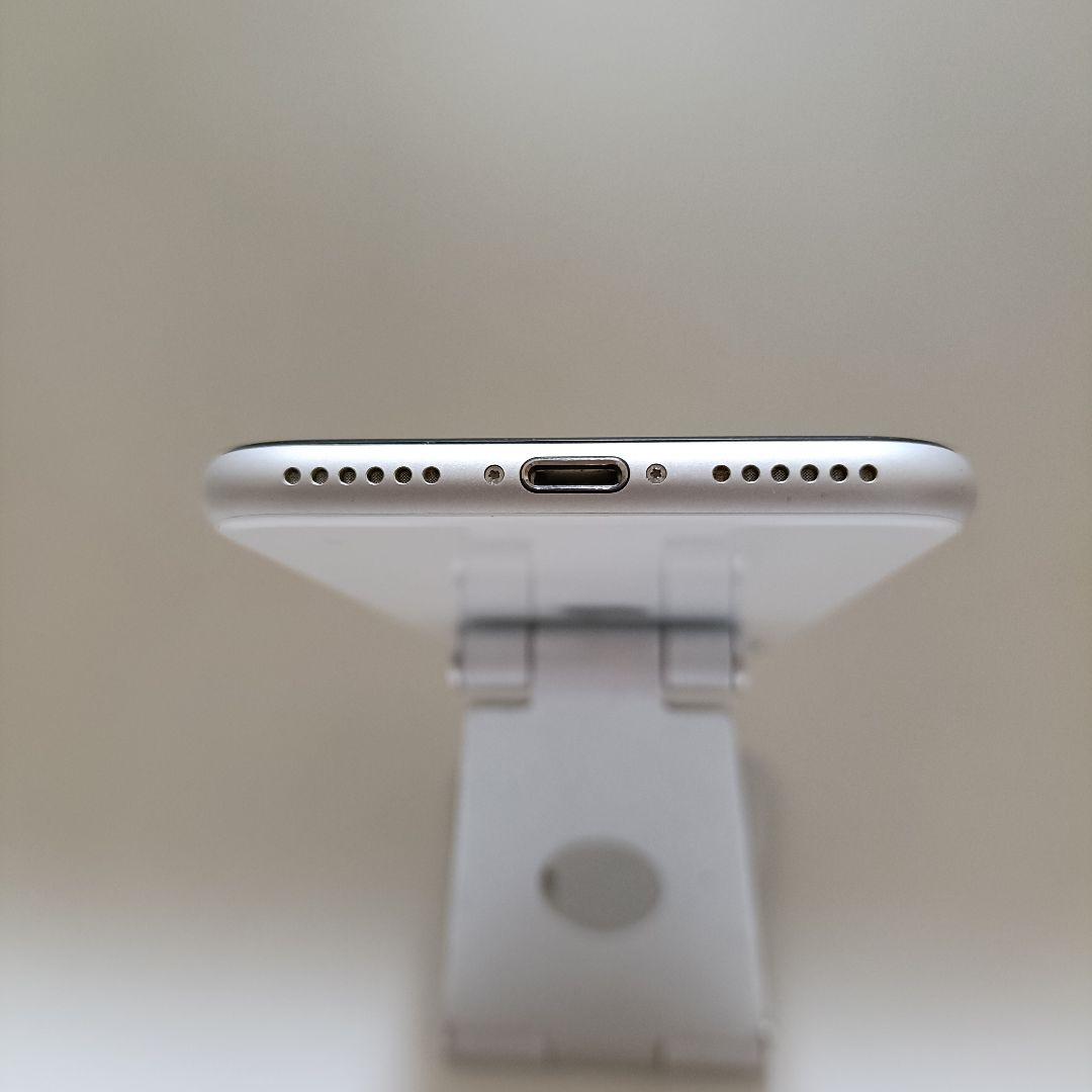 美品新品バッテリー iPhoneSE 第2世代 64GB SIMフリー100%