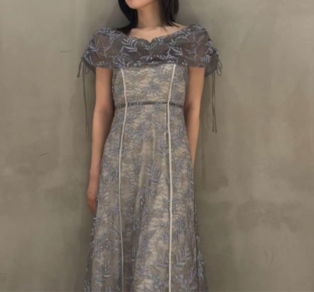 FRAY I.D / シークインフラワーオフショルドレス週末セール