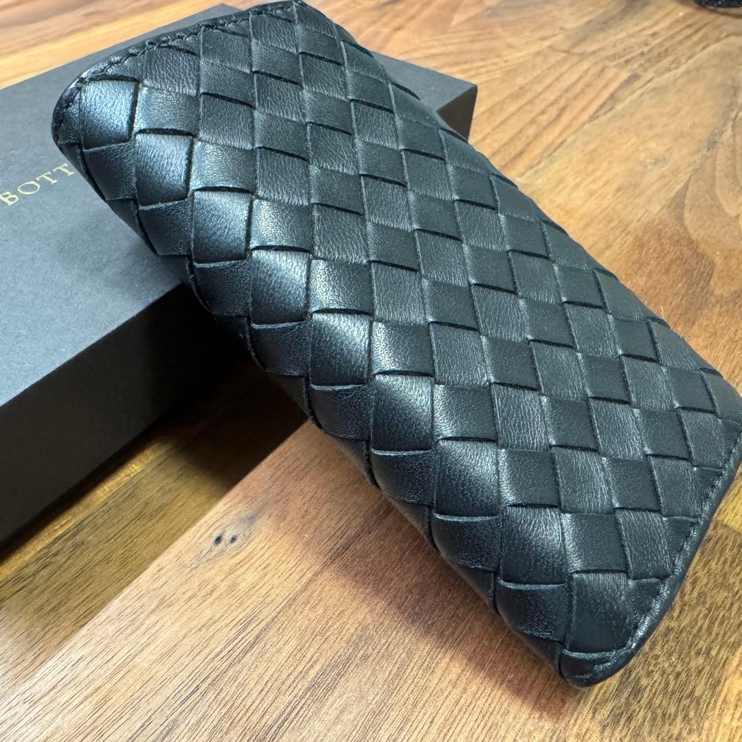 Bottega Veneta ブラックキーケース