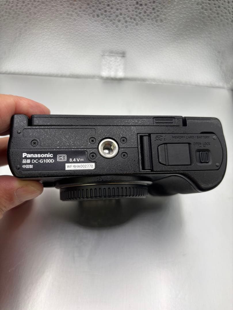 シャッター回数1800未満　良好G100Dボディ