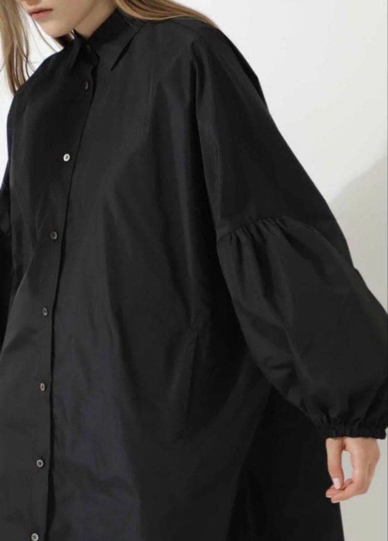 ルフィル　le phil 黒ロングブラウス