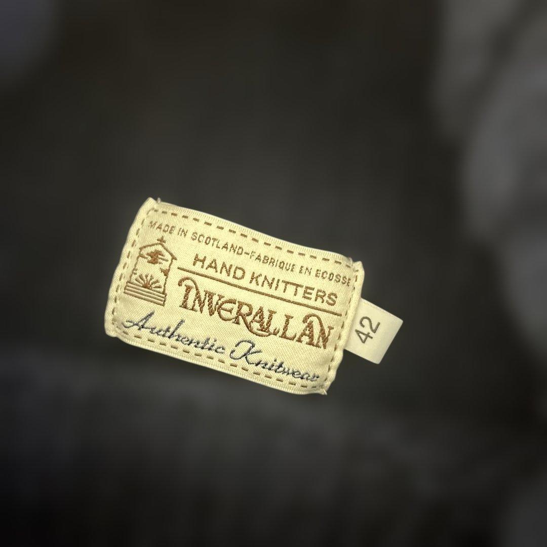 インバーアラン　ハンドニット　スコットランド製　英国製　ネイビー タートルネック