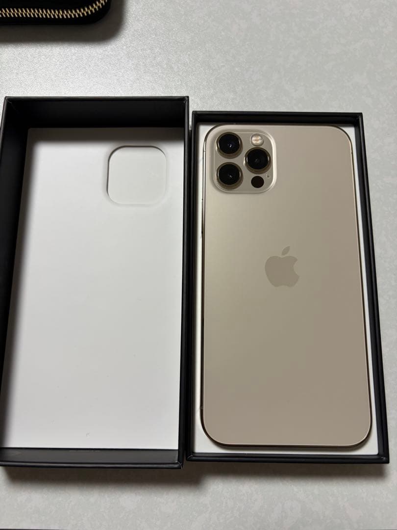 スマートフォン本体 iPhone12pro Gold 128GB