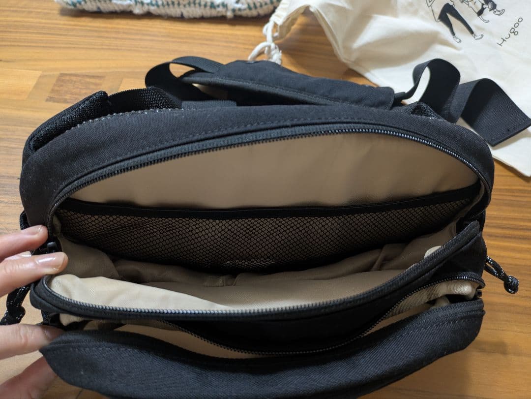 Hugoo ショルダーバッグ ヒップシート