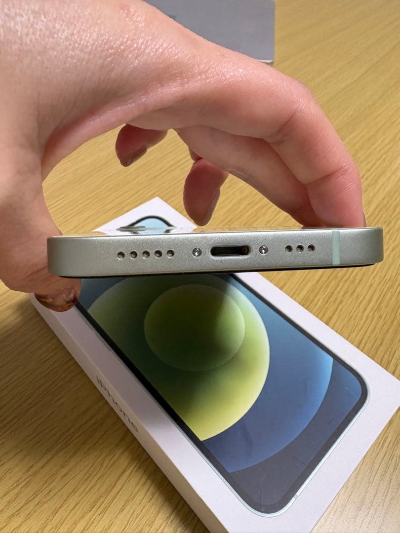 iPhone 12 128GB グリーン SIMフリー 中古品