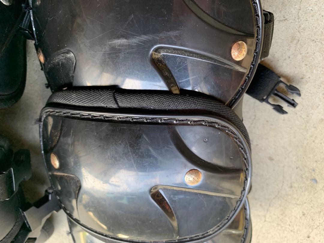 ミズノプロ　キャッチャー用レガース Mサイズ ブラック（硬式用）