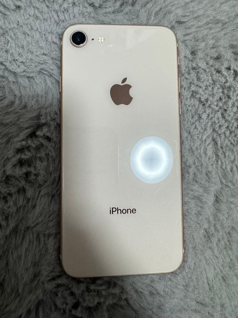 【美品】iPhone8 64GB