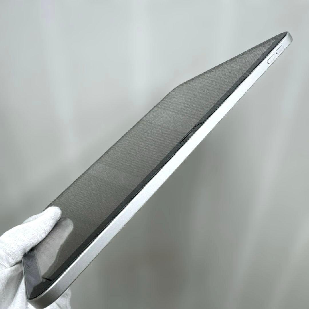 iPad 10.9インチ 第10世代 Wifiモデル 美品 シルバー