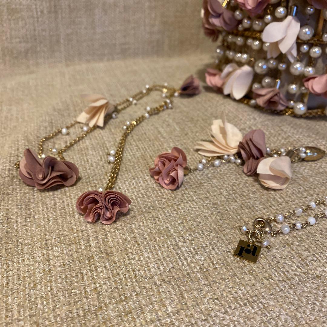 ロザンティカ　パーティーバッグ