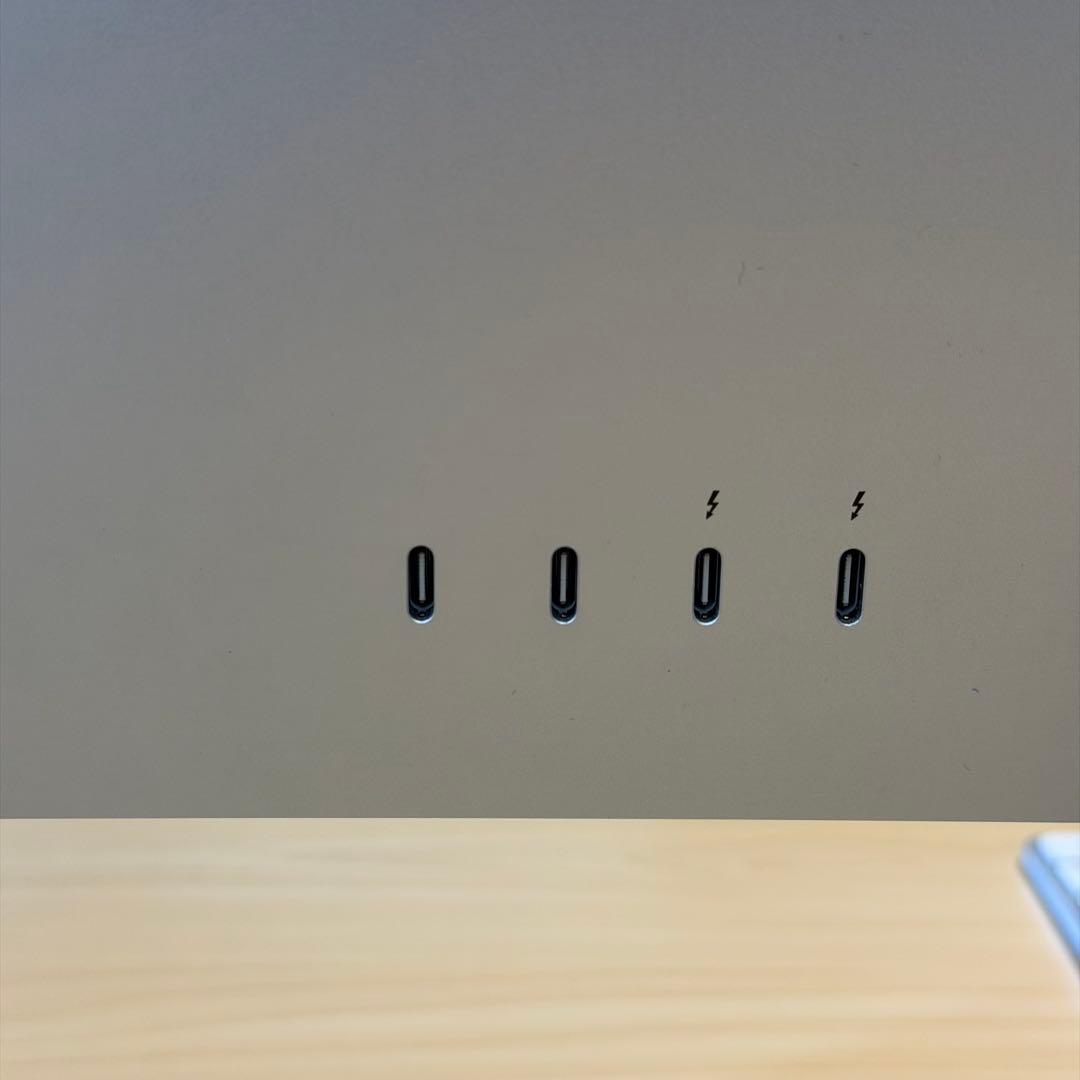 iMac M3 24インチ シルバー 16GB/512GB