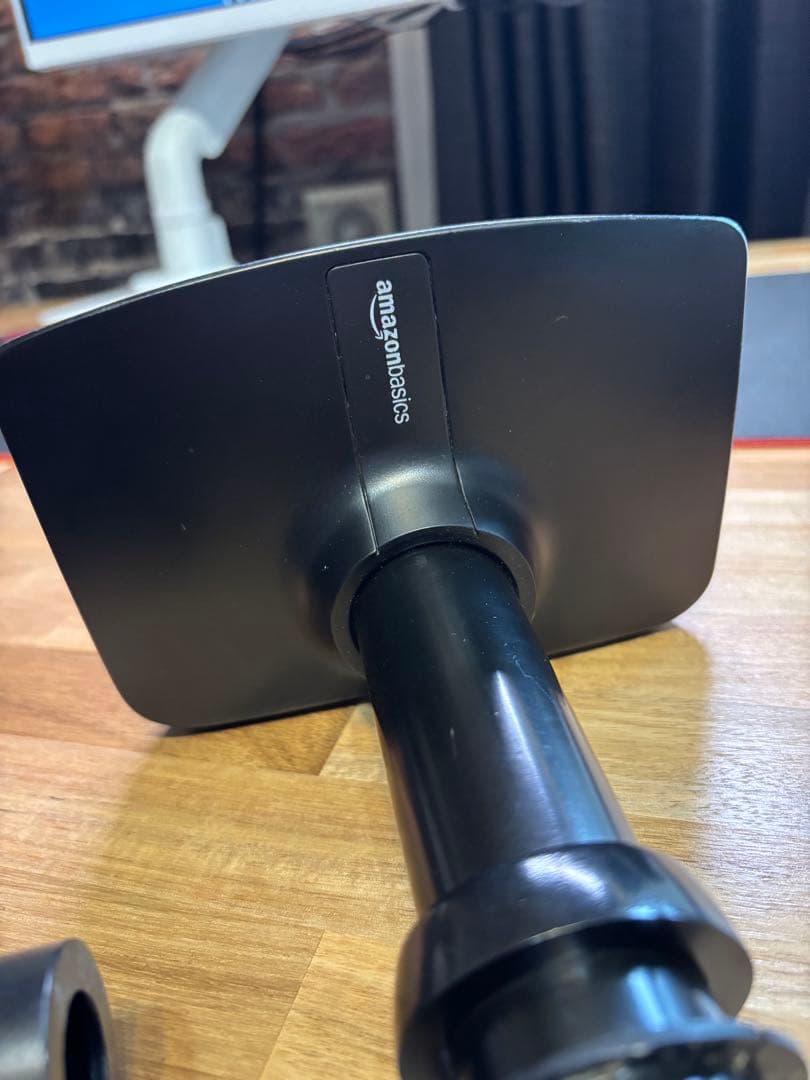 モニターアーム　アマゾンベーシック　エルゴトロンOEM