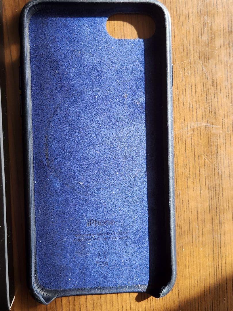 iPhone SE3(64GB)simフリー オマケ付き