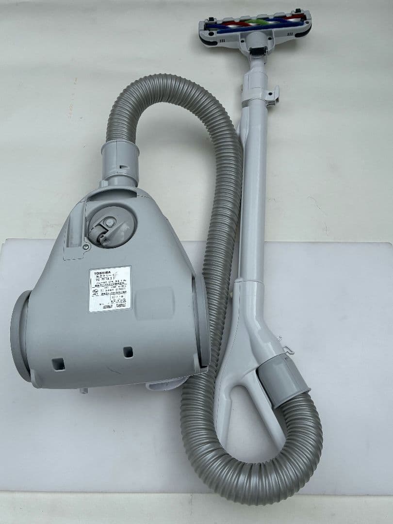 TOSHIBA　掃除機 　VC-PF7A