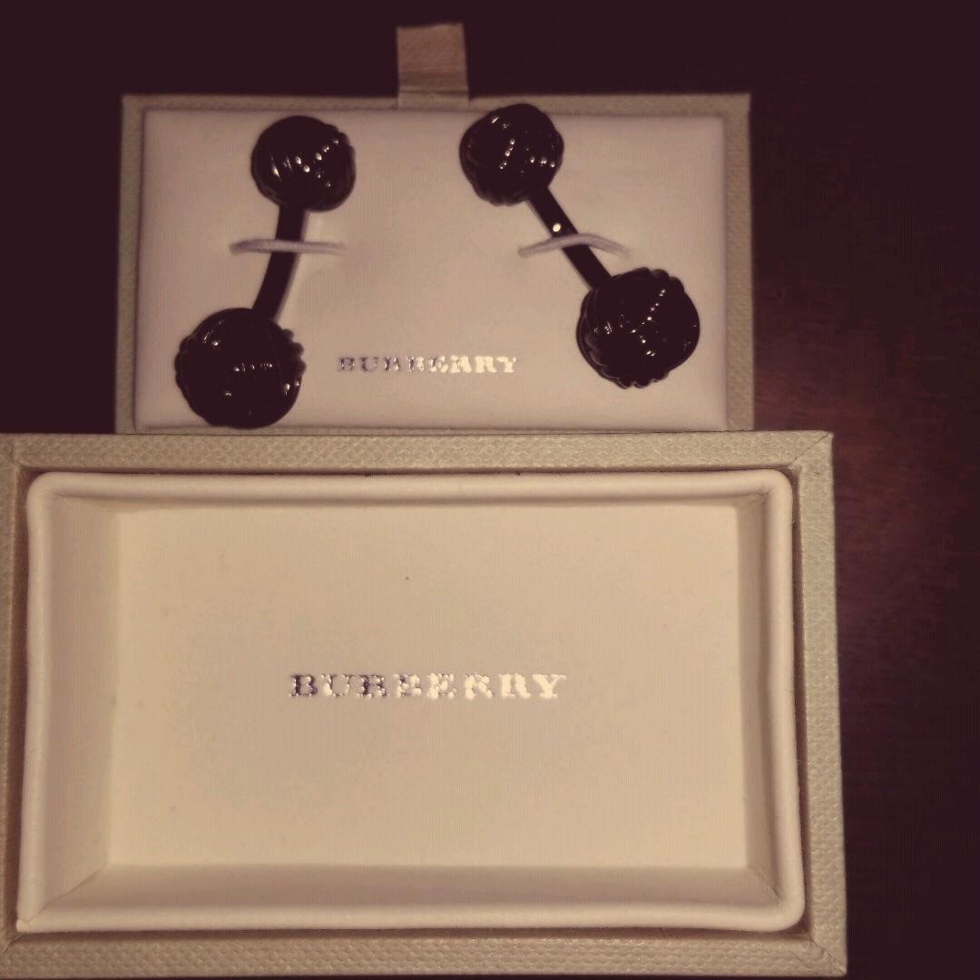 BURBERRYカフスボタン