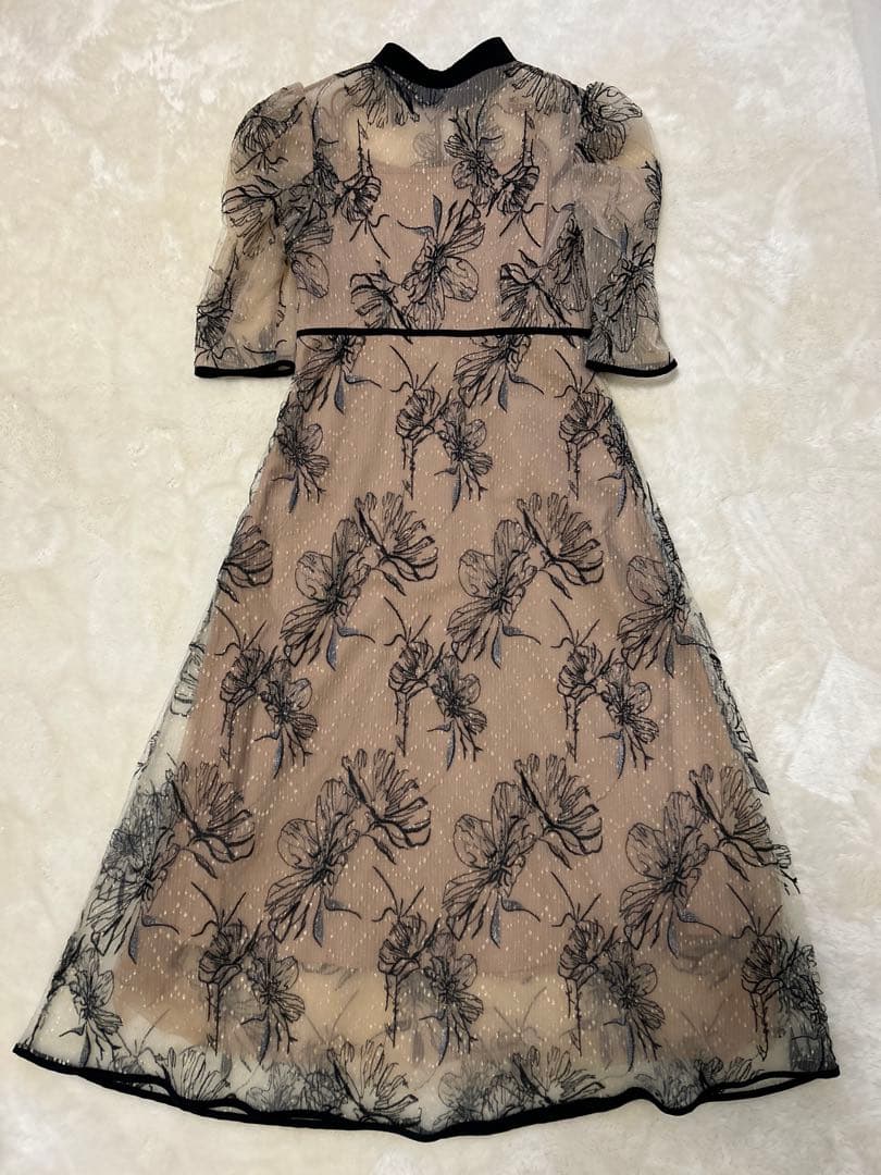 LEJA パイピングプチハイネック花柄刺繍ラメレースロング丈ドレス　Sサイズ