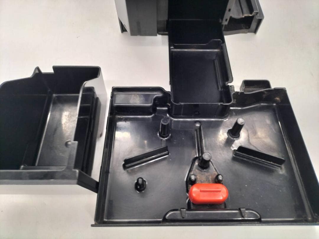 中古★デロンギ ECAM44660BH エレッタ カプチーノ エスプレッソマシン