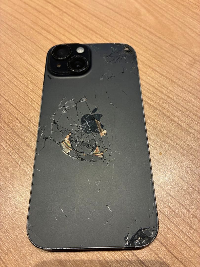 iPhone15 128GB ジャンク品本体