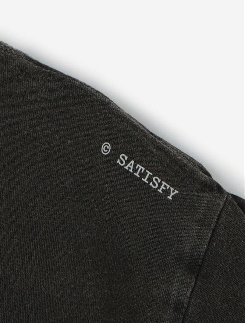 【新品】SATISFY Graphic Logo Tシャツ XS