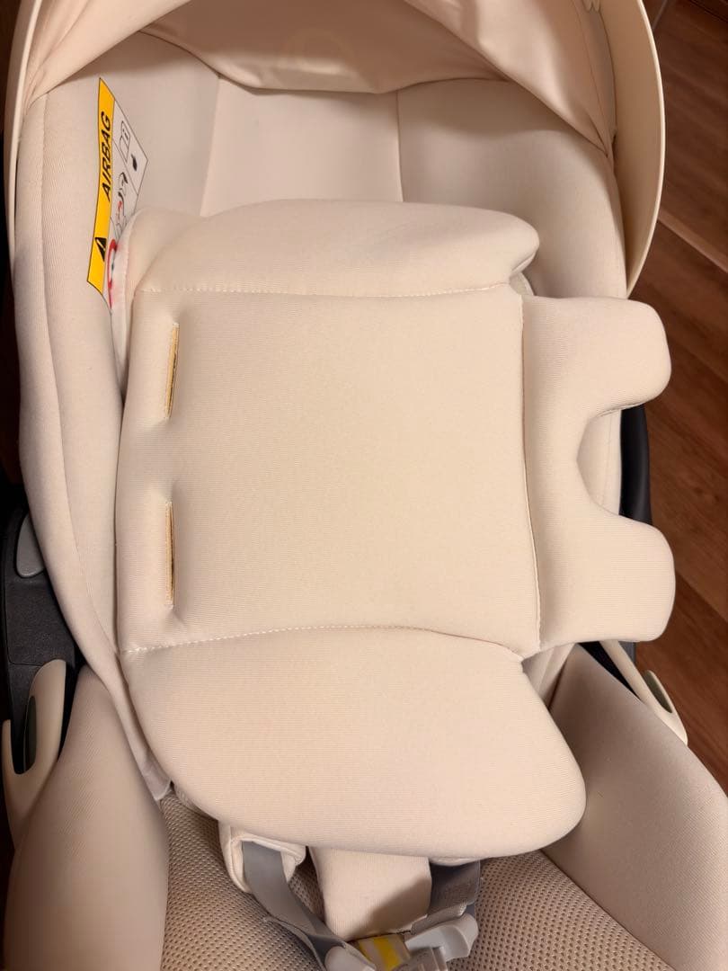 ベビーシート　cybex Cloud G i-Size カーアダプタセット