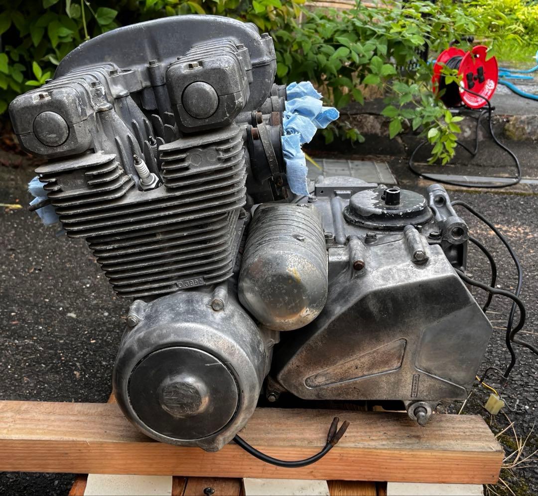 希少　ゼファー400 エンジン本体