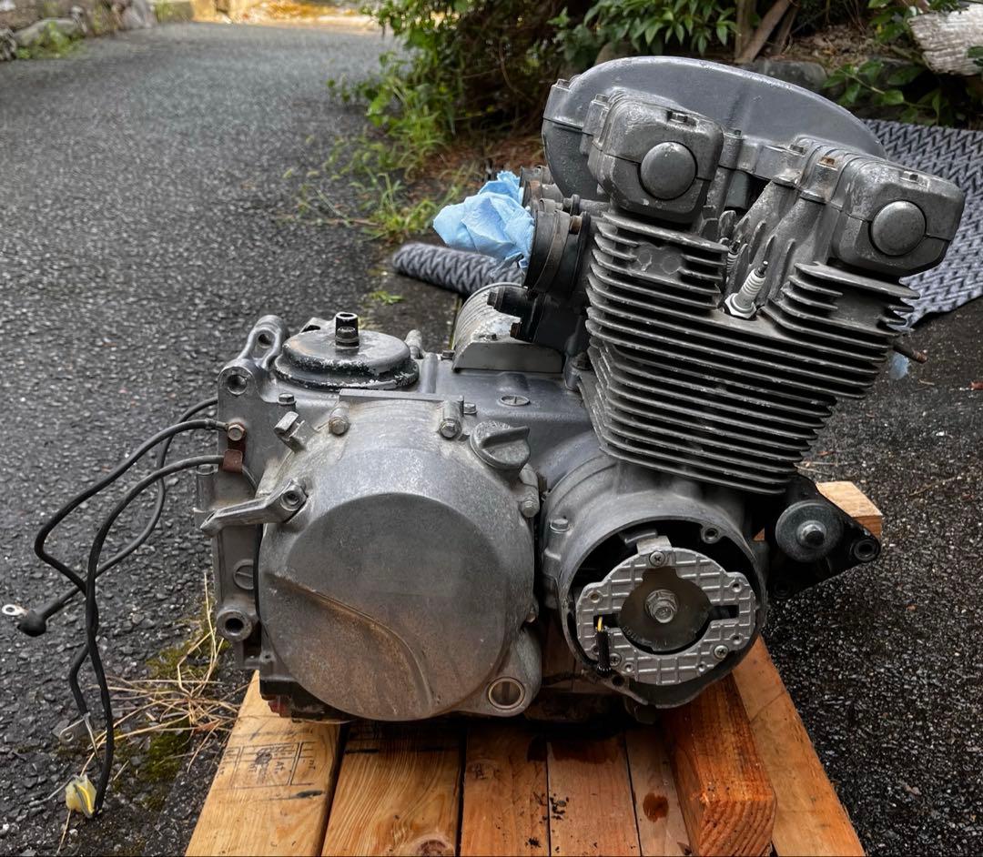 希少　ゼファー400 エンジン本体