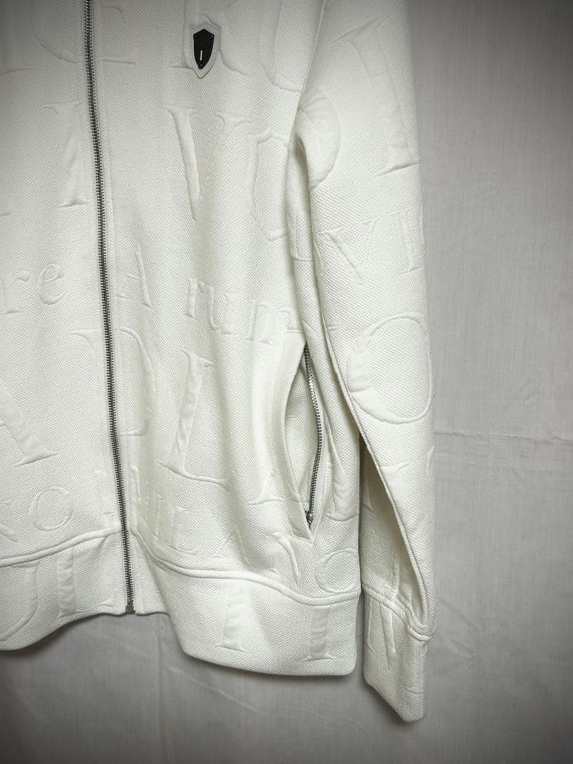 【新品未使用】ヴィオラルモーレ　総柄セットアップ　VIOLA rumore 白