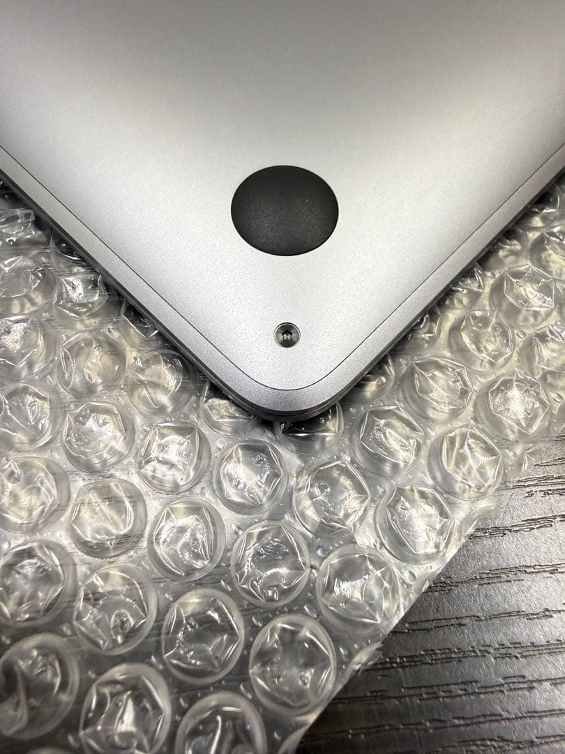 Apple MacBook Air (M1, 2020) 本体 スペースグレイ