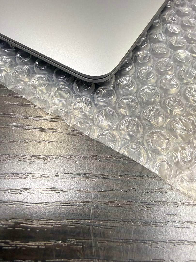 Apple MacBook Air (M1, 2020) 本体 スペースグレイ