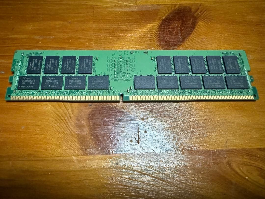 SK hynix 32GB DDR4 2400MHz メモリ　4枚セット