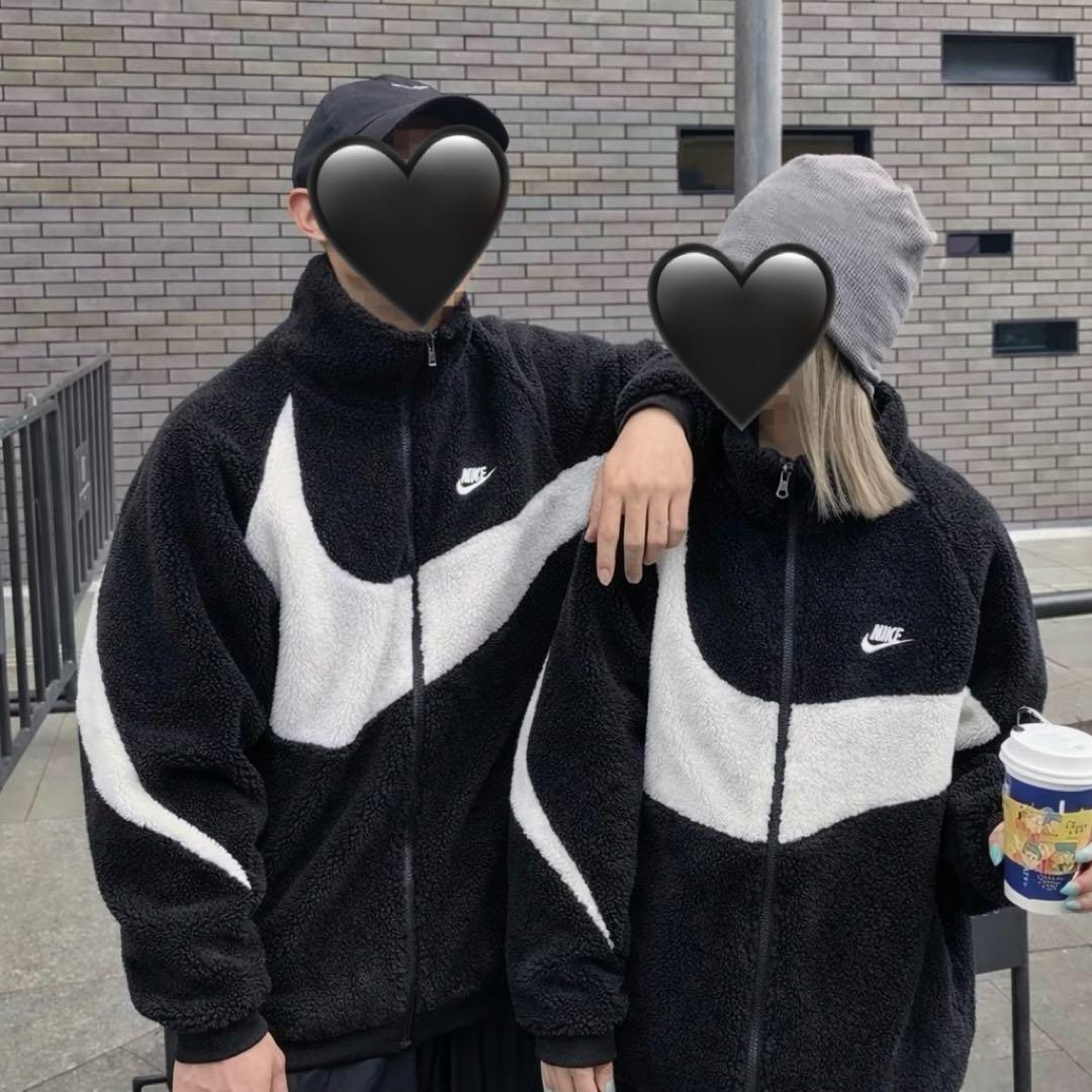 新品未使用Nike フリースボアジャケット リバーシブル　ビッグスウォッシュ