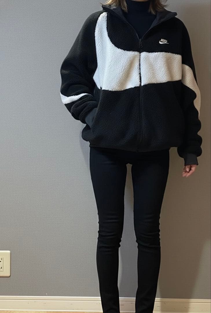 新品未使用Nike フリースボアジャケット リバーシブル　ビッグスウォッシュ