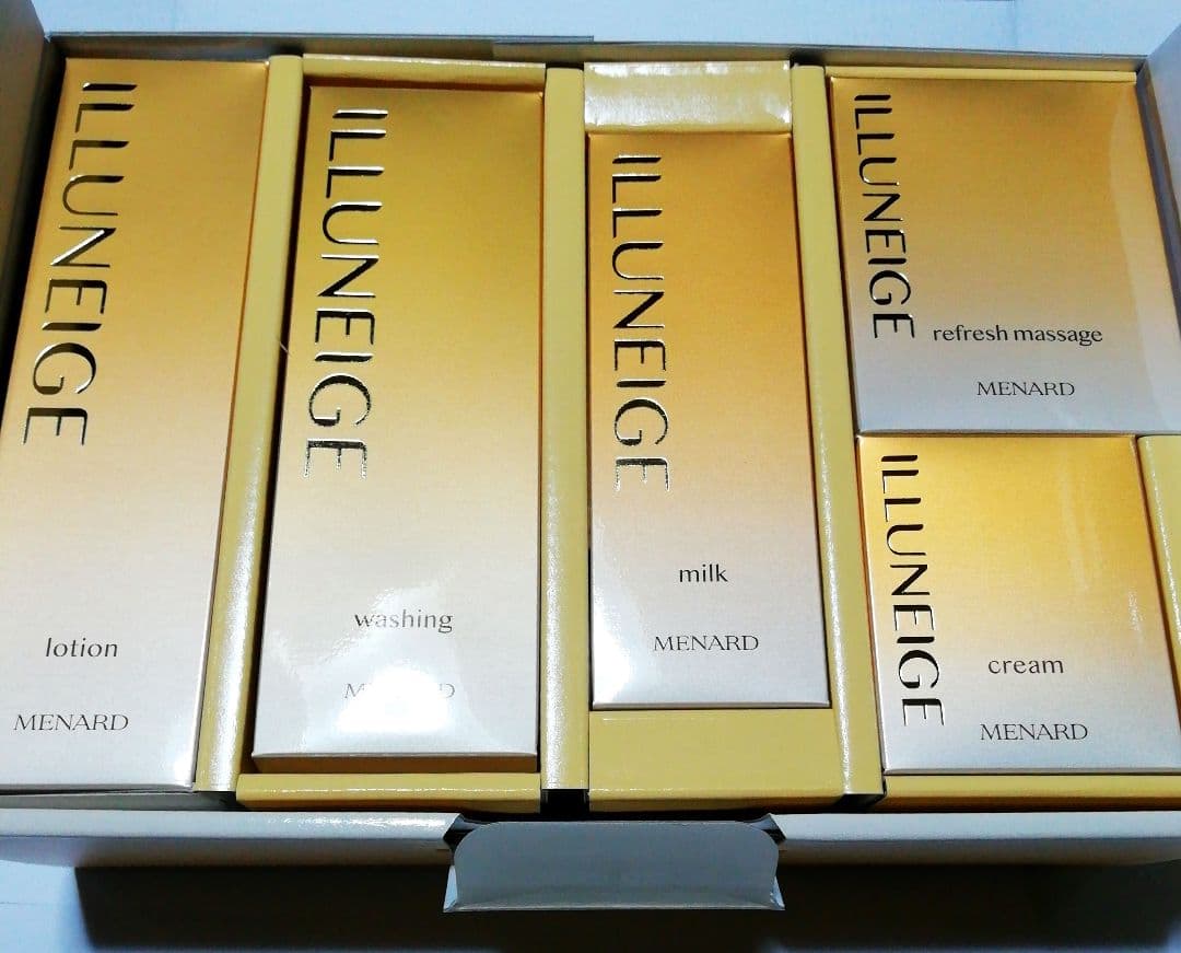 H*K様 ILLUNEIGE 基礎化粧品5点セット