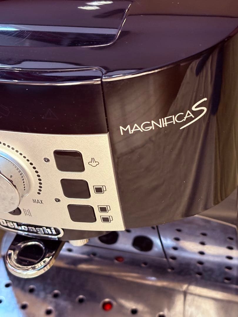 デロンギ 全自動エスプレッソマシン マグニフィカS ECAM22112B