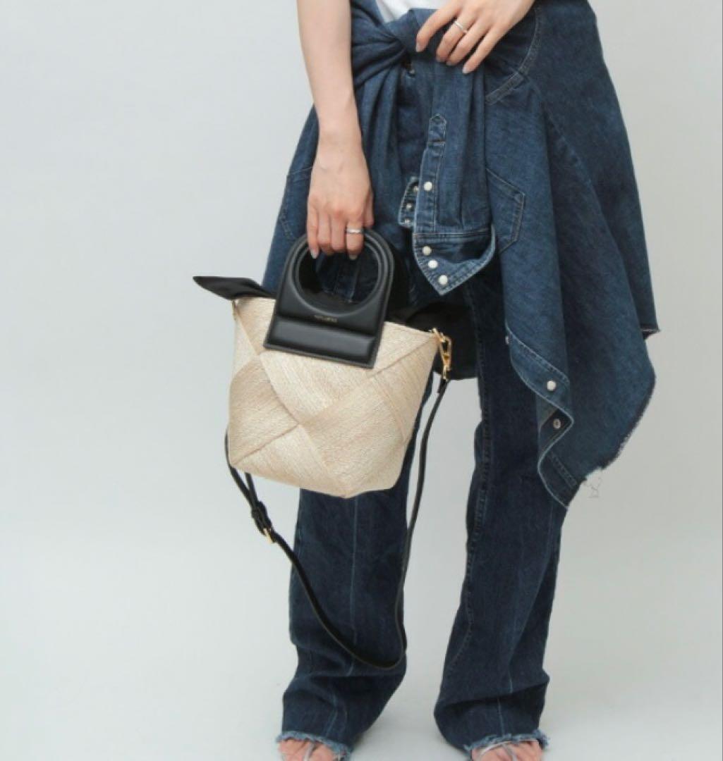 ヴィオラドーロ VIOLAd'ORO MIROアバカメッシュバッグ