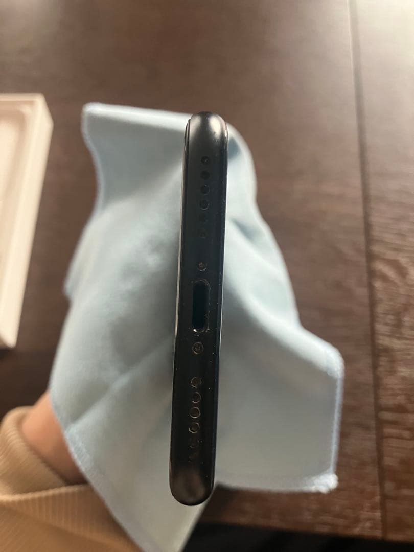 真*也様 iPhoneSE3