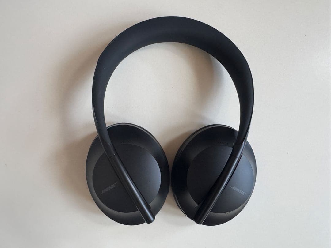ほぼ未使用BOSE Noise Cancelling Headphone 700