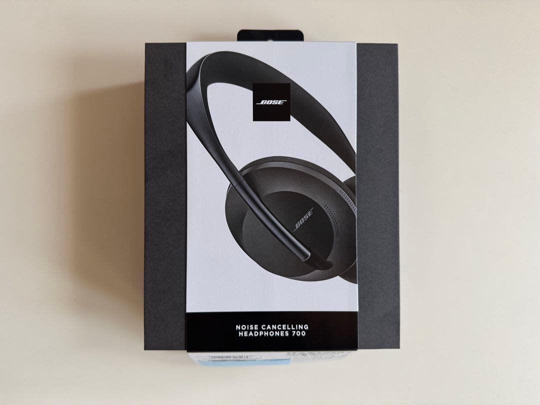 ほぼ未使用BOSE Noise Cancelling Headphone 700